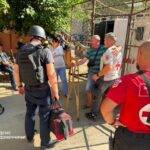 Рятувальники доставили допомогу та евакуювали маломобільних людей
