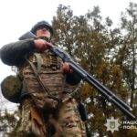 Антидронові групи поліції Донеччини цілодобово полюють на безпілотники РФ